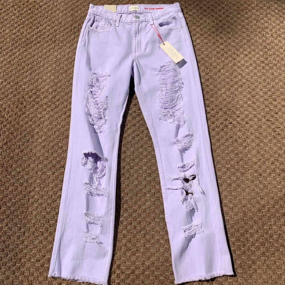 Alice And Olivia Amazing Genevive Distressed Jean